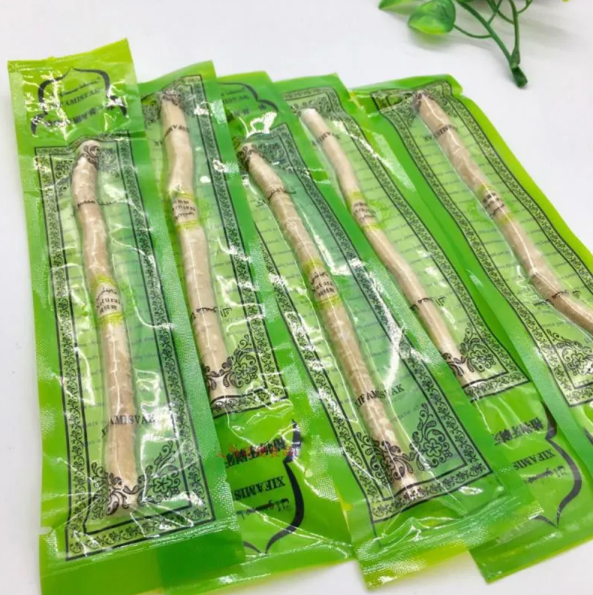 Miswak Tooth Cleaning Stick - Natural Toothbrush, No Paste Needed